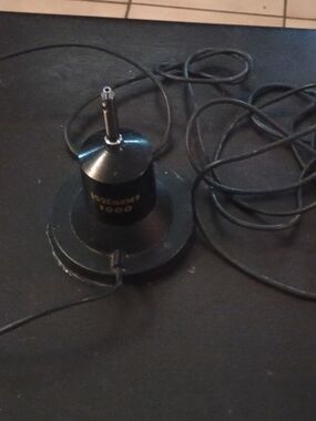 Wilson 1000 Black Magnetic Base Antenna Mount"Read Description '